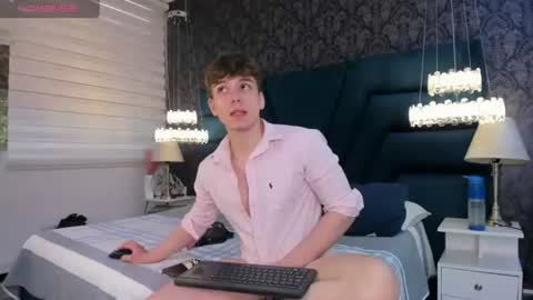 Femboy Max online show from June 25, 11:48 am