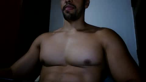 fitchestabs_69 online show from June 6, 9:32 pm