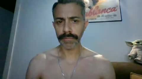 fonsi924 online show from July 7, 8:56 pm
