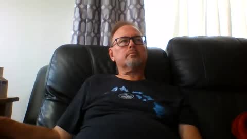 Just  Fred online show from July 9, 8:23 pm