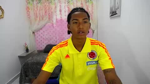 gabi_gol online show from July 7, 8:34 pm