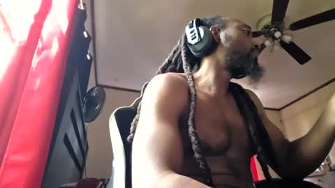 glomightyj online show from July 21, 4:09 pm