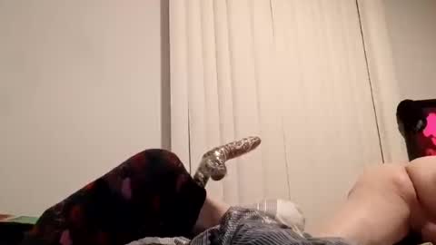 KCKK HOTTEST IN THE BAY online show from July 21, 8:49 am