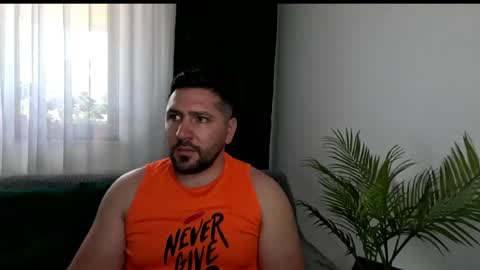 gold_alpha_boy online show from June 26, 12:08 pm