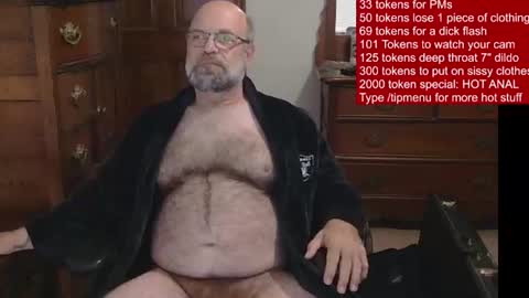 HairyDaddyBear69 online show from June 27, 11:13 am