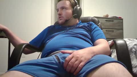 hairymikey online show from June 18, 3:41 am