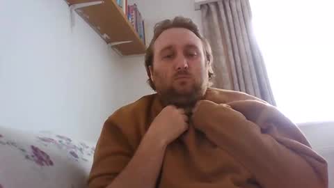 hamanoor12345 online show from May 8, 12:38 pm