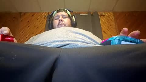 Hereforbootyyyy online show from August 3, 4:00 am