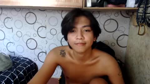 isu00 online show from August 8, 5:03 am