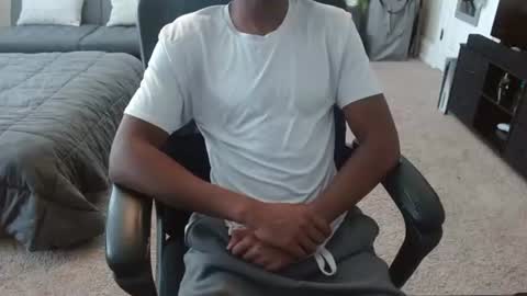 jamessbaker online show from July 22, 4:43 pm