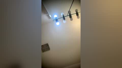 jcmolina133189399 online show from July 17, 7:37 am