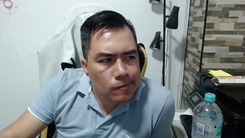jhonatan_morales_s online show from July 18, 11:54 pm