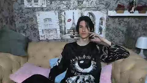 john__strong online show from July 15, 3:19 pm