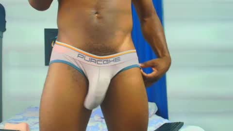 jotablackxl online show from July 4, 5:10 am
