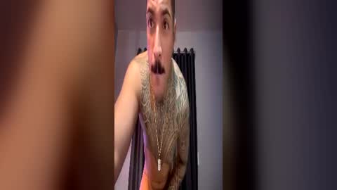 Hot Juju and her boy online show from July 2, 1:04 am