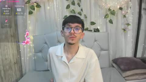 King  online show from July 31, 12:26 pm