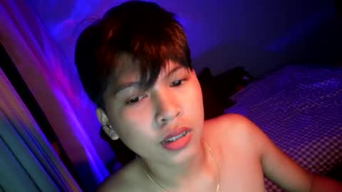 Kreamypiee 69 online show from June 22, 12:31 pm
