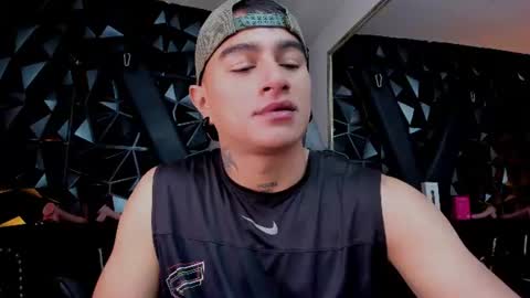 LiamDeep online show from July 18, 4:41 am