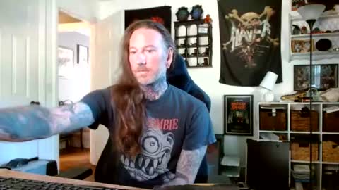 longhair0121 online show from July 23, 9:12 pm