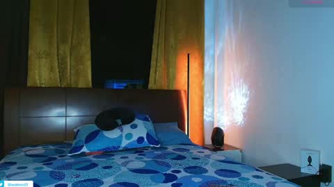 Luca Ferrer online show from May 30, 2:22 am