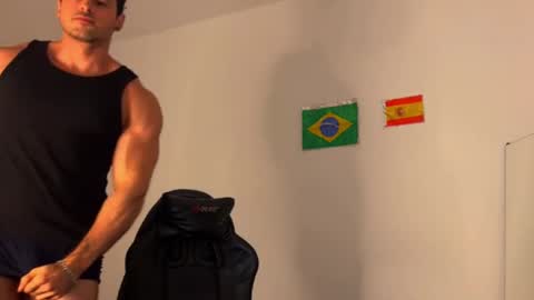 lucasfit24 online show from July 7, 2:11 am