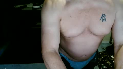 luv2tasteu77 online show from July 1, 2:56 am