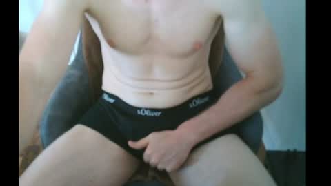m4nus3xx online show from June 29, 4:29 pm