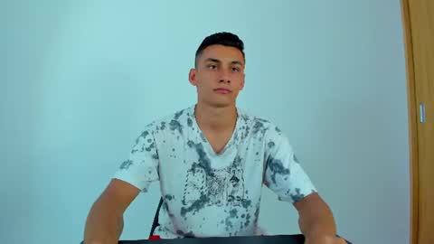 MAX     online show from June 24, 4:43 pm