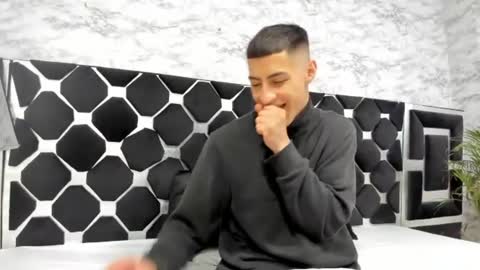 Mr Porn  online show from June 27, 5:21 am