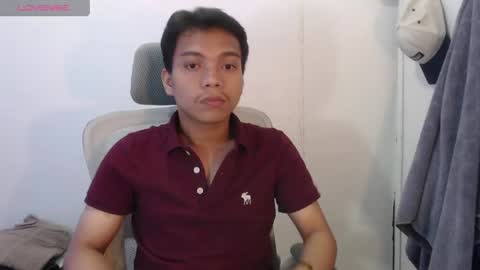 mrdreamboy_ online show from April 26, 1:47 am