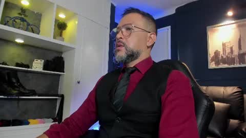 MrFrank. online show from June 18, 11:04 am