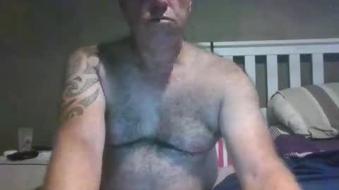 Naughty and want to play online show from June 4, 8:53 am