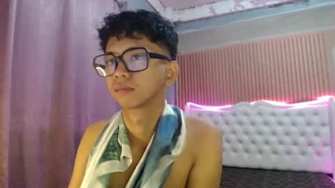 Ethan online show from July 7, 10:13 pm