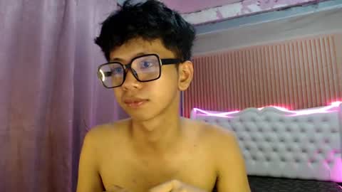 Ethan online show from June 25, 10:09 am