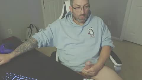 newevo online show from May 23, 8:03 pm