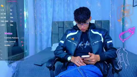nicolastorres__ online show from July 12, 3:30 am