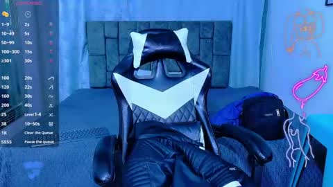 nicolastorres__ online show from July 13, 3:41 am