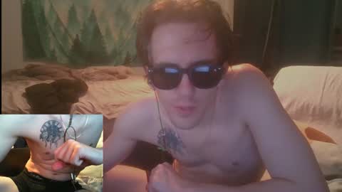 nolan_fox online show from June 26, 4:04 am