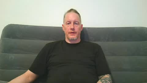 olavdelux online show from June 25, 7:18 pm