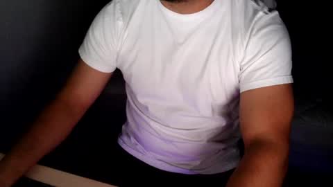 olwen425817 online show from July 26, 3:14 am