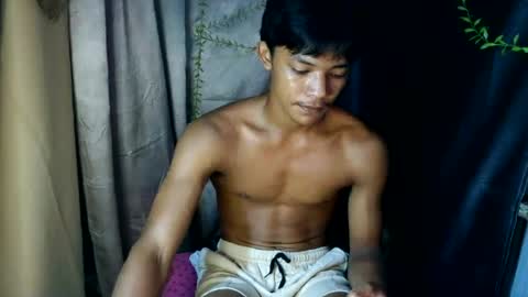 pinoy_cuteboy69 online show from August 3, 1:28 pm