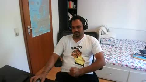 Sam online show from June 15, 1:14 pm