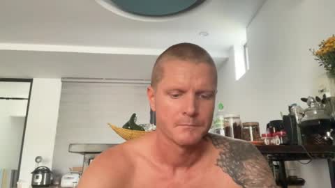 rabbit_eyes69 online show from July 16, 7:15 am