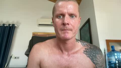 rabbit_eyes69 online show from June 17, 3:30 am