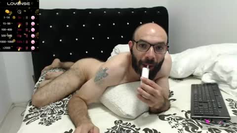 RaulWildBoy27 online show from July 4, 8:34 pm