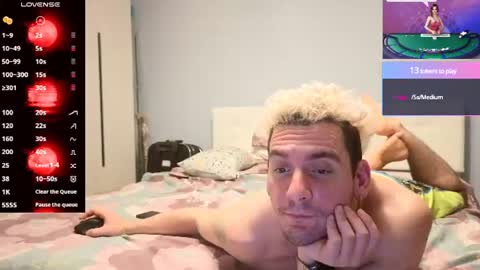 Rayzel online show from July 13, 8:55 pm