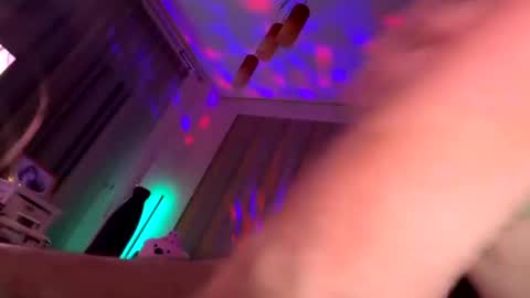 HugeSecret online show from July 26, 1:13 am