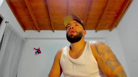 Rmy Steen online show from June 16, 2:47 am