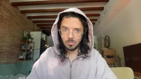 Renzo online show from July 25, 8:44 am