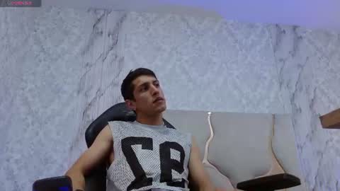 ryan_tay online show from July 27, 4:25 pm